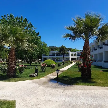 Artemis Oeren Tatil Koeyue Resort Balikesir